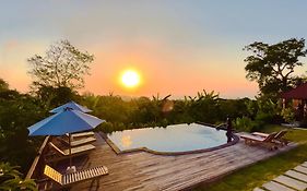 Sunset Hill Lembongan