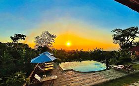 Sunset Hill Lembongan